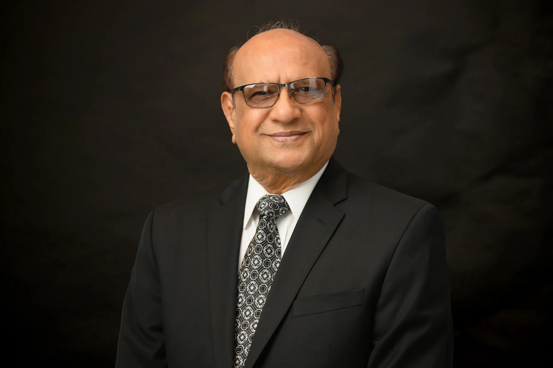 Vijay Luthra